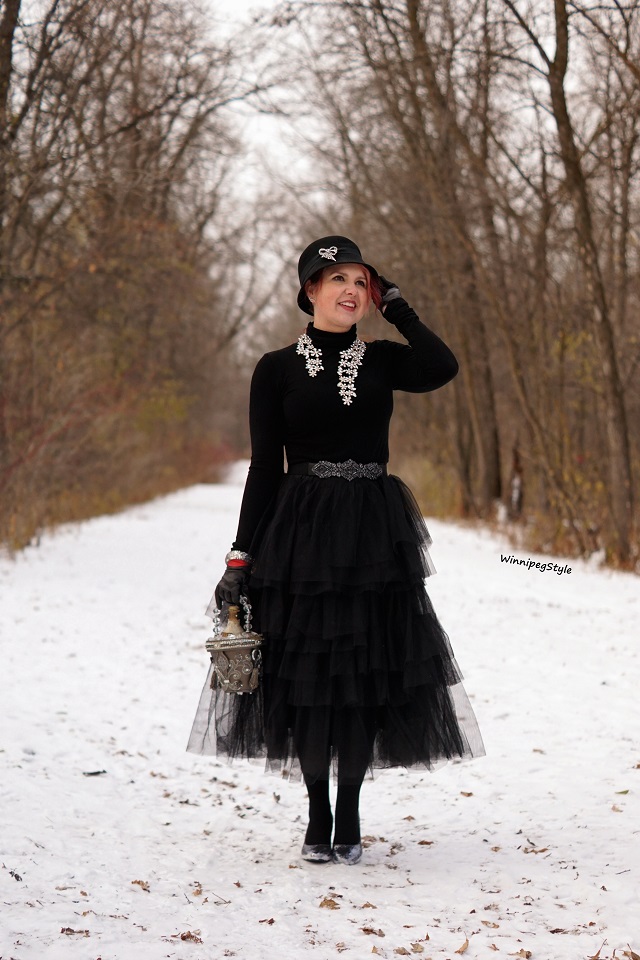 Winnipeg Style Fashion stylist, canadian blogger, Chicwish black long layered tulle party dream skirt, C